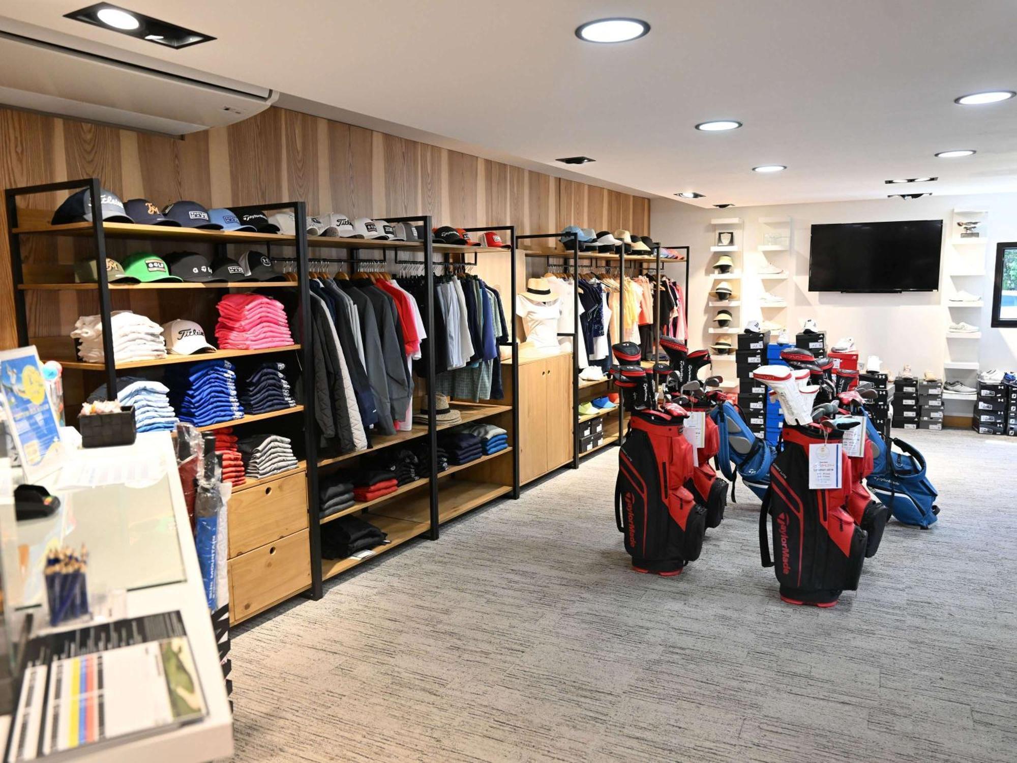 Mercure Brignoles Golf De Barbaroux & Spa Exteriör bild