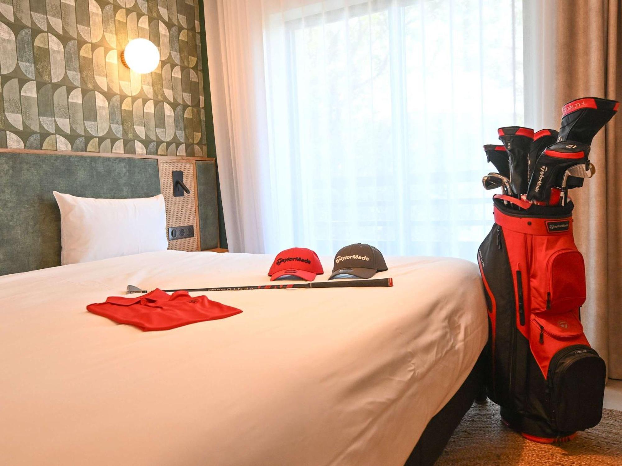 Mercure Brignoles Golf De Barbaroux & Spa Exteriör bild